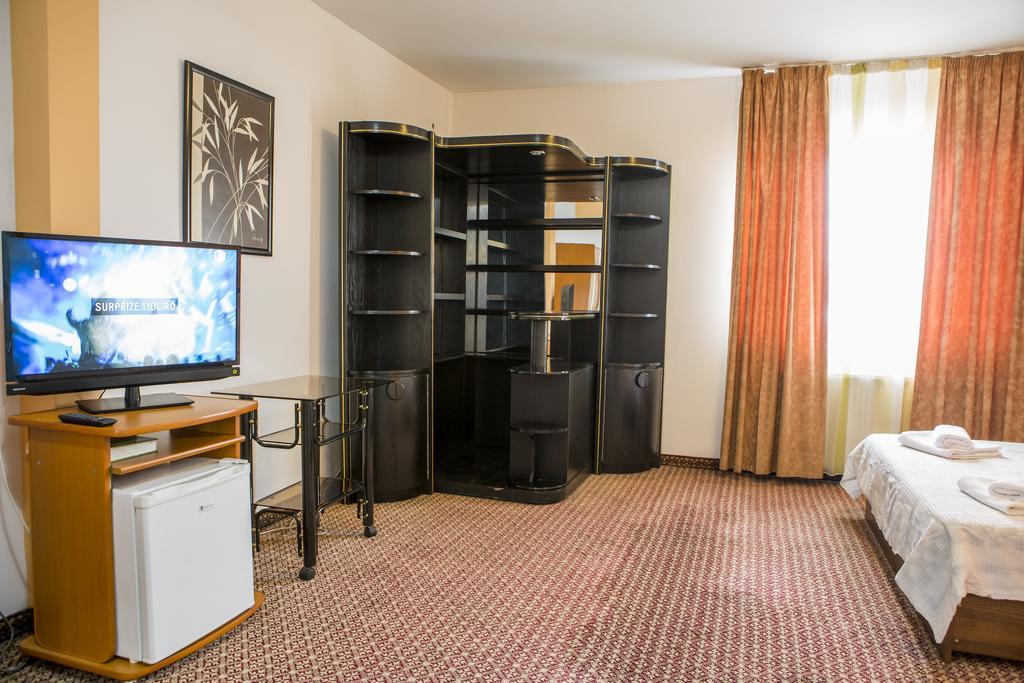 Hotel Darina Târgu-Mureş Extérieur photo