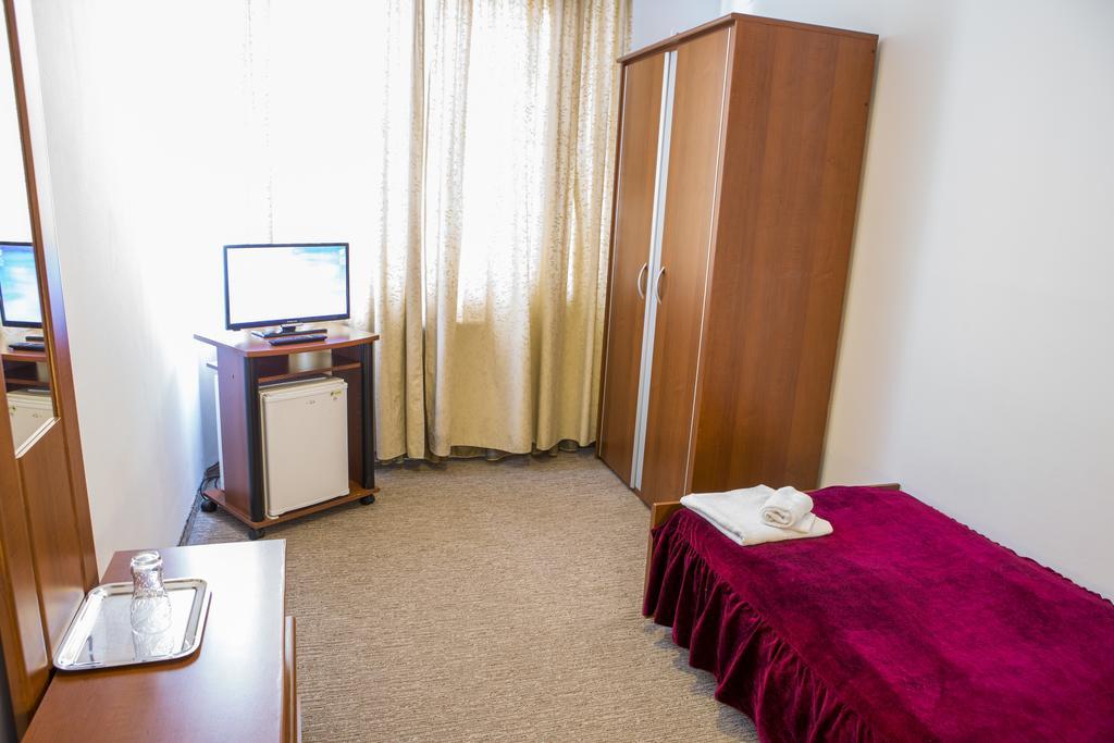 Hotel Darina Târgu-Mureş Extérieur photo